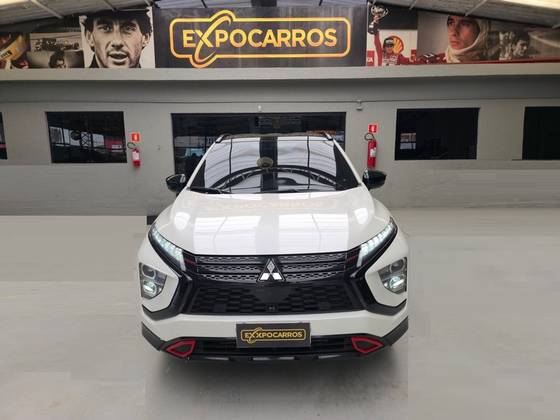 MITSUBISHI ECLIPSE CROSS 1.5 MIVEC TURBO GASOLINA HPE BLACK CVT MITSUBISHI ECLIPSE CROSS 1.5 MIVEC TURBO GASOLINA HPE BLACK CVT